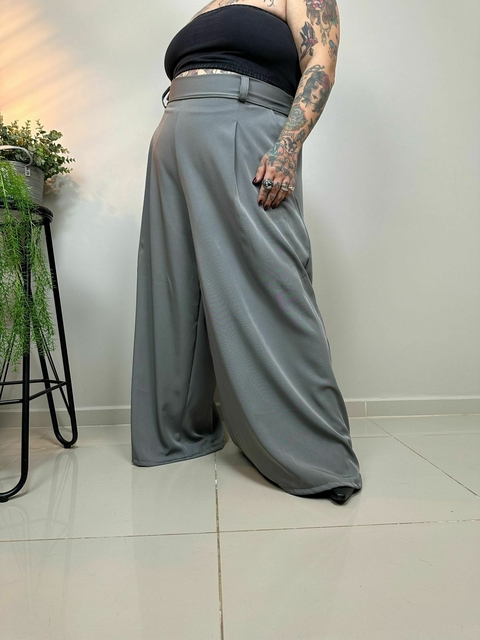 Pantalona Cinza