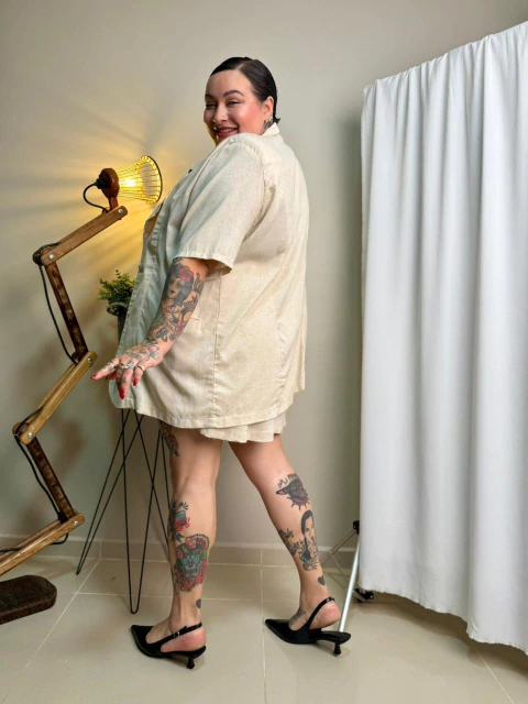 Blazer manga curta linho