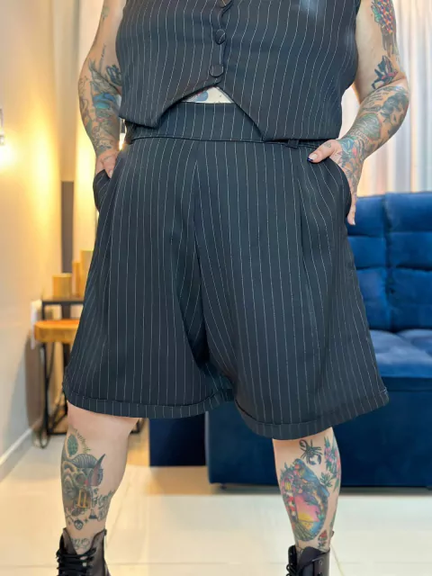 Bermuda Preta Risca de giz Barra Italiana