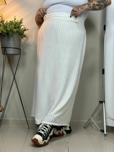 Saia Longa Risca de Giz Branco