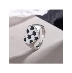 Anillo Ixchel Corazón Cuadriculado Checkerboard Ajustable