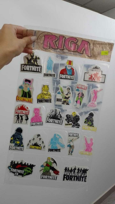 Cod. 1161 VINILOS AUTOADHESIVOS FORTNITE x44 U