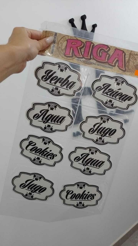 Cod. 1600 VINILOS AUTOADHESIVOS AGUA/JUGO x16 U