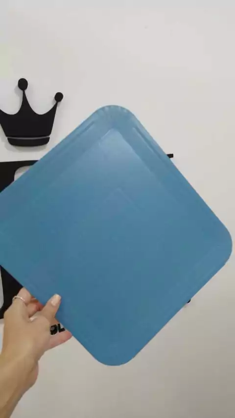 BANDEJA 28x30CM CELESTE x1 U