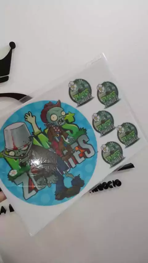 PLANTS VS ZOMBIES LAMINA COMESTIBLE