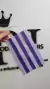 BOLSA RAYAS VIOLETA DE PAPEL CON MANIJA en internet