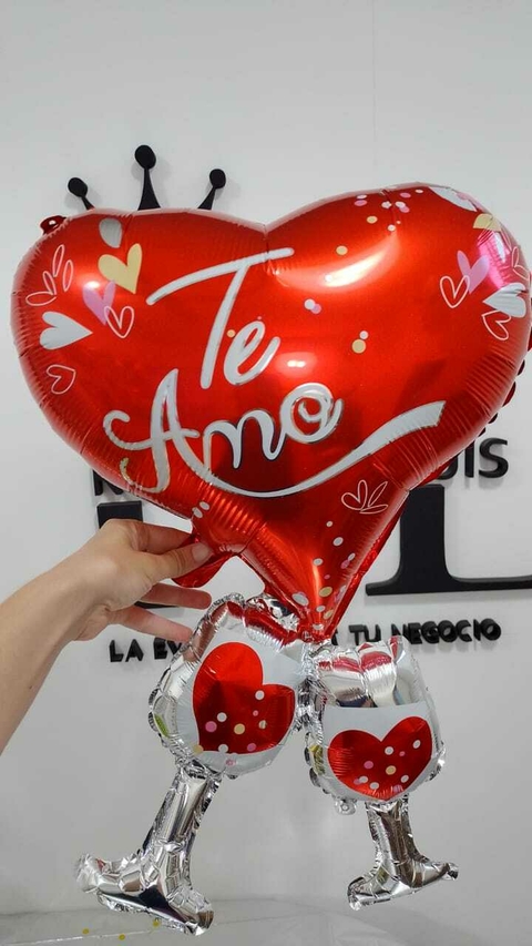 CORAZON TE AMO CON COPAS 27" x1 U