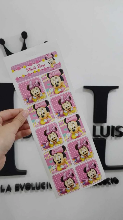 MINNIE BEBE STICKERS TROQUELADOS - comprar online