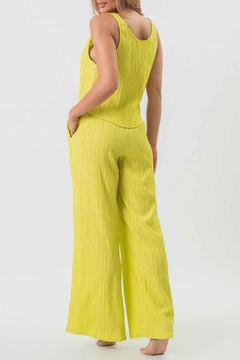 BLUSA FLUIDA LUNA VERDE TUART na internet
