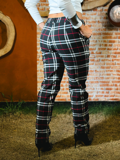 CALÇA JOGGER XADREZ VALKYRIA PRETA na internet