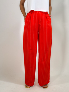 CALÇA NATHALIA RISCA DE GIZ VERMELHA - comprar online