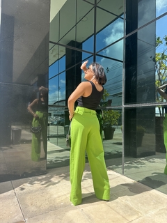 CALÇA ALFAIATARIA LIDIA VERDE na internet