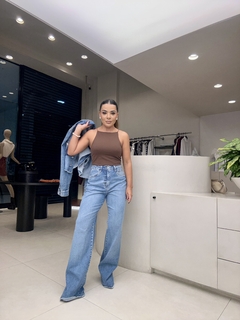 CALÇA WIDE LEG JEANS LISBELA LAVAGEM CLARA na internet