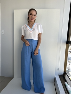 BLUSA GOLA BICOLOR OFF WHITE na internet