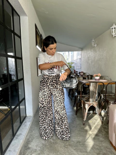 CALÇA PANTALONA ANIMAL PRINT