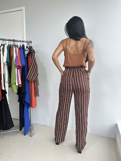 CALÇA LISTRADA HAYDE - Maria Bunita Brand