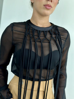 CROPPED FRANJA CASTELA PRETO na internet