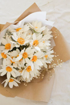 RAMO MARGARITA AMARILLO - tienda online