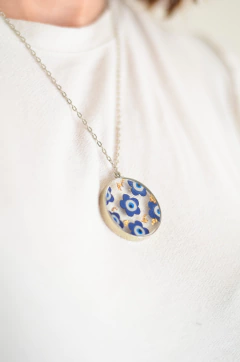 FLORA COLLARES en internet