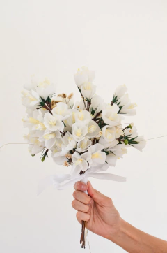 RAMO NOVIA CEREZOS BLANCO CIVIL - by florecer