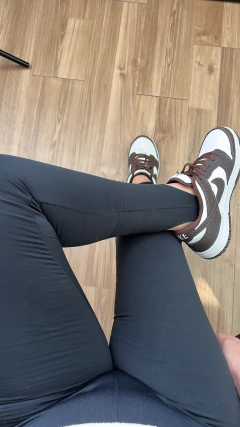 Calça pézinho flanelada preta na internet