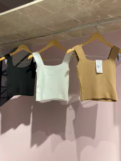Cropped modal Alça off-white na internet