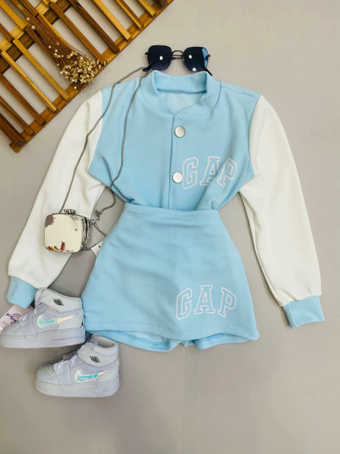 Conjunto Gap Azul 10 e 12 - comprar online
