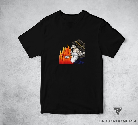 REMERA ROSHI OVERSIZE LA CORDONERIA (NEGRA)