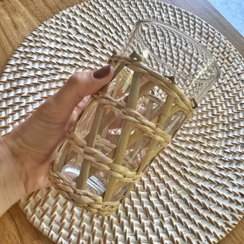 Vaso largo vidrio y fibras naturales - comprar online