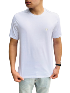 CAMISETA CAVALERA COMFORT EAGLE RUBBER BRANCO - comprar online