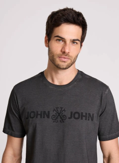 CAMISETA REGULAR JOHN JOHN BASIC CHUMBO na internet