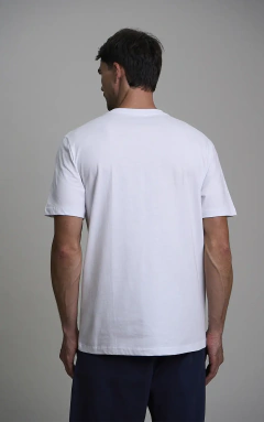 CAMISETA CAVALERA SLIM BLUE FOIL na internet