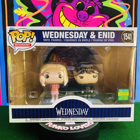 Funko Pop TV : Wednesday Moments Whit Enid SDCC 2024 Sticker Compartido