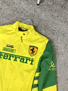 Imagem do Jaqueta Ferrari Verde Amarela Sem uso (P)