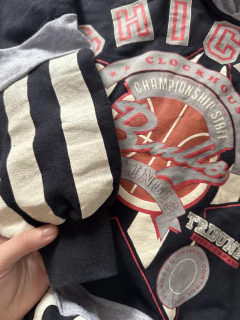 Moletom Vintage Chicago (M) - Odevy Brechó