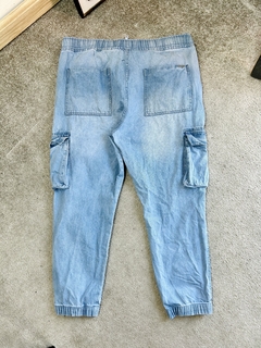 Jogger Cargo Shoulder (42) na internet
