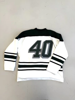 Camisa Spartans Forrada (G) na internet