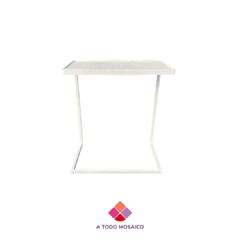 Mesa de arrime de hierro color blanco