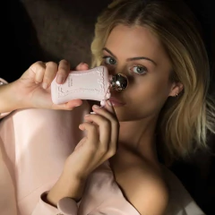 Perfume Delina Exclusif Eau de Parfum Parfums de Marly - Day Imports