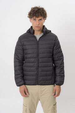 CAMPERA UNIQLO PABLO - comprar online