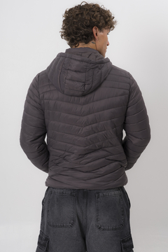 CAMPERA UNIQLO PABLO