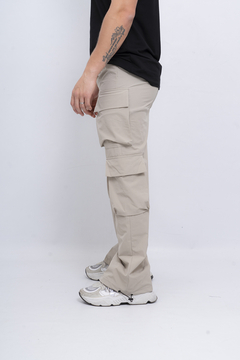PANTALON CARGO GUARICO en internet