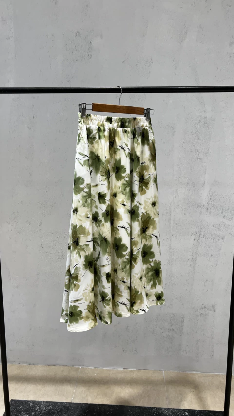 FALDA LARGA FLOREADA LILY - VERDE - comprar online