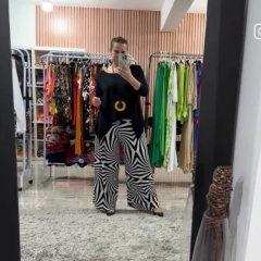 Camiseta Makena Manga Longa Em Viscolycra