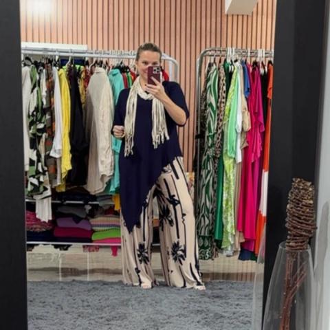 Calça Pantalona Barra Em Viscolycra - comprar online