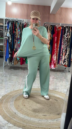 Conjunto Taubaté Em Moletinho - loja online