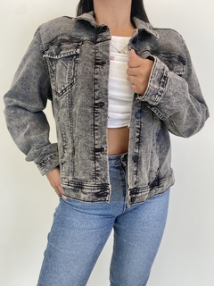 CAMPERA DE JEANS - UPA ROPA  AMERICANA