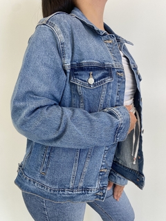 CAMPERA DE JEANS - UPA ROPA  AMERICANA