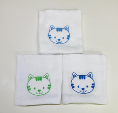 KIT 3 FRALDINHAS DE BOCA BORDADO GATINHO MENINO