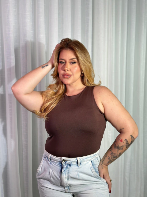 Regata marrom Plus REF: 6767